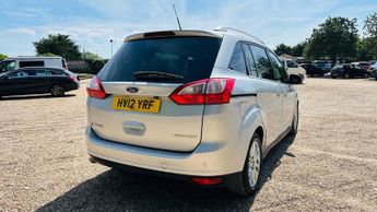 FORD GRAND C-MAX 2.0 TDCi Titanium MPV 5dr Diesel Powershift Euro 5 (140 ps)