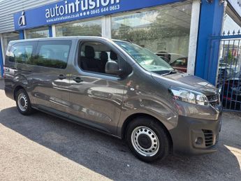 Vauxhall Vivaro 50kWh Combi MPV 5dr Electric Auto LWB (9 Seat, 7.4kW Charger) (1