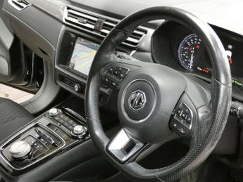 MG MG5 61.1kWh Excite Long Range Estate 5dr Electric Auto (156 ps)