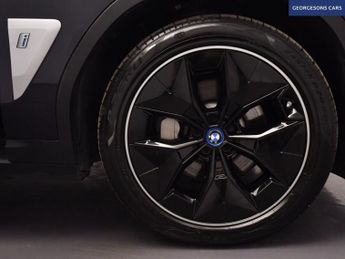 BMW IX3 80kWh Premier Edition Pro SUV 5dr Electric Auto (286 ps)