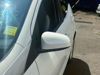 TOYOTA AYGO 1.0 VVT-i x-pure Hatchback 5dr Petrol Manual Euro 6 (68 ps)