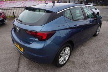 VAUXHALL ASTRA 1.4i Design Hatchback 5dr Petrol Manual Euro 6 (100 ps)