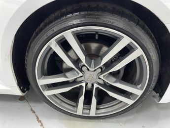 AUDI TT 1.8 TFSI S line Coupe 3dr Petrol Manual Euro 6 (s/s) (180 ps) - 