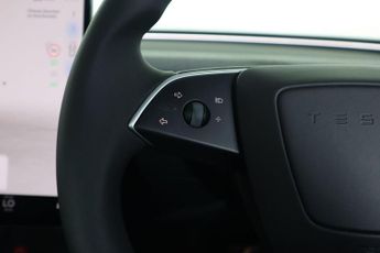 TESLA Model 3 Auto RWD 4dr