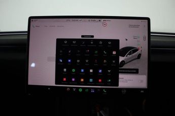 TESLA Model 3 Auto RWD 4dr