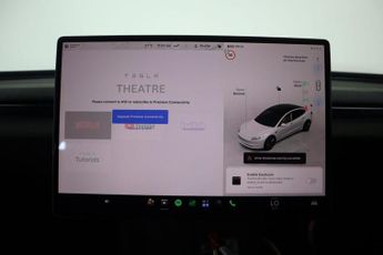 TESLA Model 3 Auto RWD 4dr