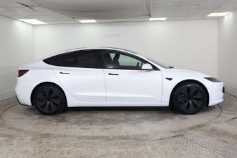 TESLA Model 3 Auto RWD 4dr
