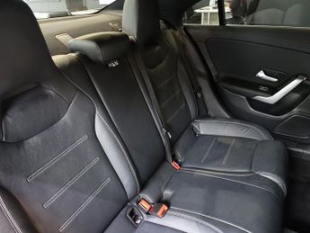 MERCEDES-BENZ CLA 2.0 CLA220d AMG Line Coupe 4dr Diesel 8G-DCT Euro 6 (s/s) (190 p