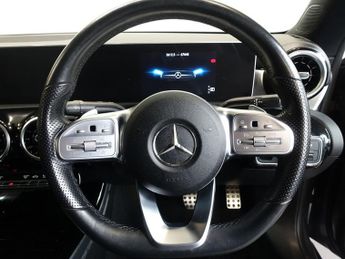 MERCEDES-BENZ CLA 2.0 CLA220d AMG Line Coupe 4dr Diesel 8G-DCT Euro 6 (s/s) (190 p