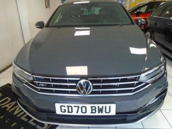 VOLKSWAGEN PASSAT 2.0 TDI EVO R-Line Estate 5dr Diesel DSG Euro 6 (s/s) (150 ps)