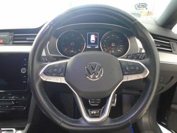 VOLKSWAGEN PASSAT 2.0 TDI EVO R-Line Estate 5dr Diesel DSG Euro 6 (s/s) (150 ps)