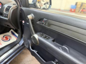 HONDA CR-V 2.2 i-DTEC EX AWD DIESEL VERY WELL LOOKED AFTER CAR FSH