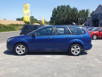 FORD FOCUS 1.6 Zetec Estate 5dr Petrol Automatic (184 g/km, 99 bhp)
