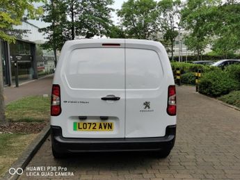 PEUGEOT E-PARTNER 700 50kWh Professional Premium + Long Crew Van Double Cab 6dr El