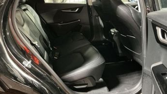 KIA EV6 77.4kWh Air Hatchback 5dr Electric Auto (225 bhp)