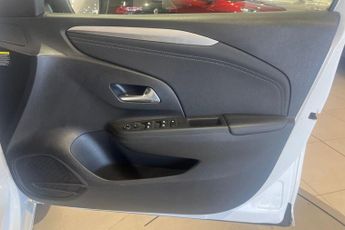 VAUXHALL CORSA 50kWh SRi Premium Hatchback 5dr Electric Auto (136 ps) Front Cam