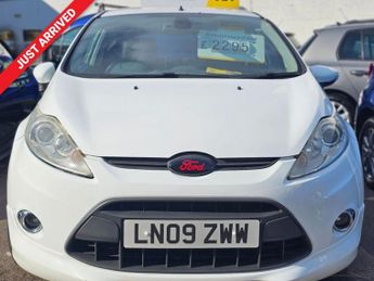 Ford Fiesta 1.4 Titanium Hatchback 3dr Petrol Manual (133 g/km, 94 bhp)