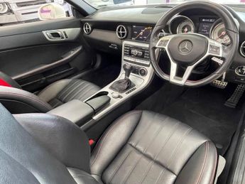 MERCEDES-BENZ SLK 2.1 SLK250 CDI AMG Sport Convertible 2dr Diesel G-Tronic+ Euro 5