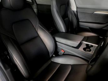 TESLA MODEL Y (Dual Motor) Long Range SUV 5dr Electric Auto 4WDE (384 bhp)
