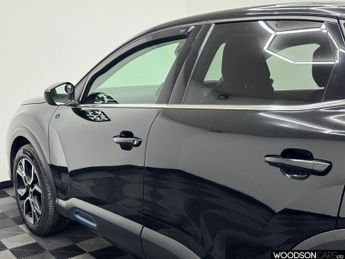 CITROEN e-C4 50kWh Shine Hatchback 5dr Electric Auto (136 ps)