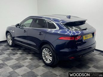 JAGUAR F-PACE 2.0 P300 Portfolio SUV 5dr Petrol Auto AWD Euro 6 (s/s) (300 ps)