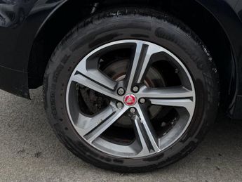 JAGUAR F-PACE 2.0 D180 R-Sport SUV 5dr Diesel Auto AWD Euro 6 (s/s) (180 ps)
