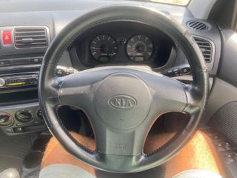 KIA PICANTO 1.1 LX Hatchback 5dr Petrol Manual (124 g/km, 64 bhp)