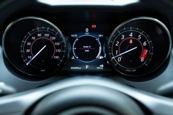 JAGUAR F-TYPE 3.0 V6 Coupe 2dr Petrol Auto Euro 6 (s/s) (340 ps)