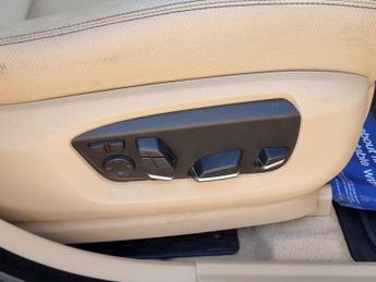 BMW 5 SERIES GRAN TURISMO 2.0 520d Luxury GT 5dr Diesel Auto Euro 6 (s/s) (184 ps)