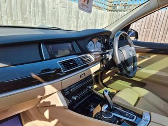 BMW 5 SERIES GRAN TURISMO 2.0 520d Luxury GT 5dr Diesel Auto Euro 6 (s/s) (184 ps)