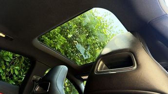 MERCEDES-BENZ CLA 1.3 CLA180 AMG Line (Premium Plus 2) Coupe 7G-DCT Euro 6 (s/s) 4