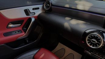 MERCEDES-BENZ CLA 1.3 CLA180 AMG Line (Premium Plus 2) Coupe 7G-DCT Euro 6 (s/s) 4
