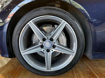 MERCEDES-BENZ C CLASS 2.1 C220d AMG Line (Premium Plus) Estate 5dr Diesel 7G-Tronic+ E