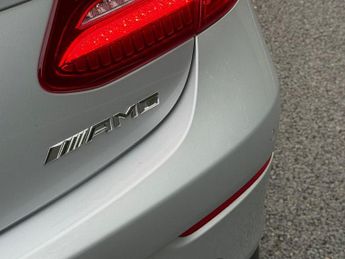 MERCEDES-BENZ E CLASS 2.0 E 300d Amg Line Premium Convertible Diesel 2dr Auto 241 BHP