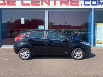 FORD FIESTA 1.6 Zetec Hatchback 5dr Petrol Powershift Euro 5 (105 ps)