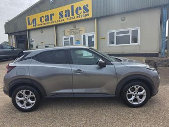 Nissan Juke 1.0 DIG-T N-Connecta SUV 5dr Petrol DCT Auto Euro 6 (s/s) (114 p