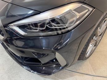 BMW 1 SERIES 2.0 M135i Hatchback 5dr Petrol Auto xDrive Euro 6 (s/s) (306 ps)
