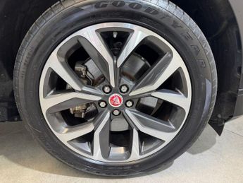 JAGUAR I-PACE 400 90kWh HSE SUV 5dr Electric Auto 4WD (400 ps)