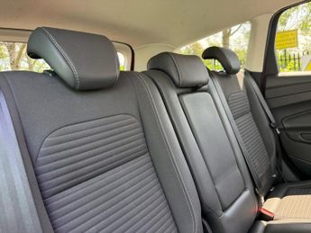FORD KUGA 2.0 TDCi Titanium SUV 5dr Diesel Powershift AWD Euro 6 (s/s) (18