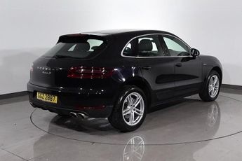 PORSCHE MACAN 3.0 TD V6 S SUV 5dr Diesel PDK 4WD Euro 6 (s/s) (258 ps)