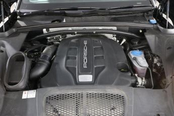 PORSCHE MACAN 3.0 TD V6 S SUV 5dr Diesel PDK 4WD Euro 6 (s/s) (258 ps)