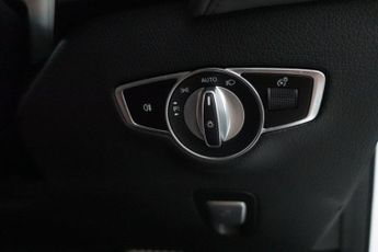 MERCEDES-BENZ EQC EQC 400 80kWh AMG Line SUV 5dr Electric Auto 4MATIC (408 ps)