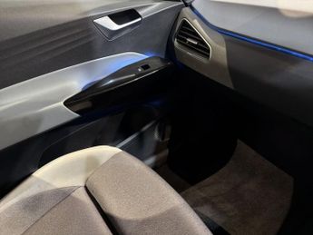 VOLKSWAGEN ID.3 Pro S 77kWh Tour Hatchback 5dr Electric Auto (204 ps)