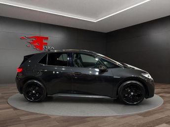 VOLKSWAGEN ID.3 Pro S 77kWh Tour Hatchback 5dr Electric Auto (204 ps)