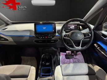 VOLKSWAGEN ID.3 Pro S 77kWh Tour Hatchback 5dr Electric Auto (204 ps)