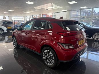 HYUNDAI KONA 64kWh Premium SUV 5dr Electric Auto (10.5kW Charger) (204 ps)