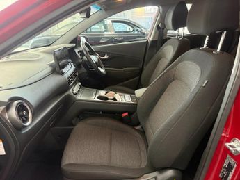 HYUNDAI KONA 64kWh Premium SUV 5dr Electric Auto (10.5kW Charger) (204 ps)
