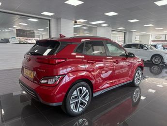 HYUNDAI KONA 64kWh Premium SUV 5dr Electric Auto (10.5kW Charger) (204 ps)
