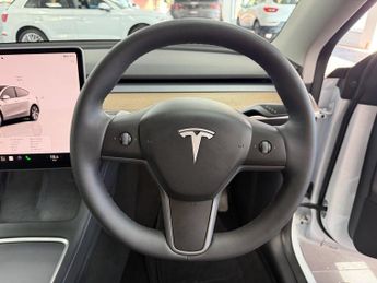 TESLA MODEL Y SUV 5dr Electric Auto RWD (346 ps)