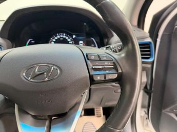 HYUNDAI IONIQ 1.6 h-GDi GPF Premium SE Hatchback 5dr Petrol Hybrid DCT Euro 6 